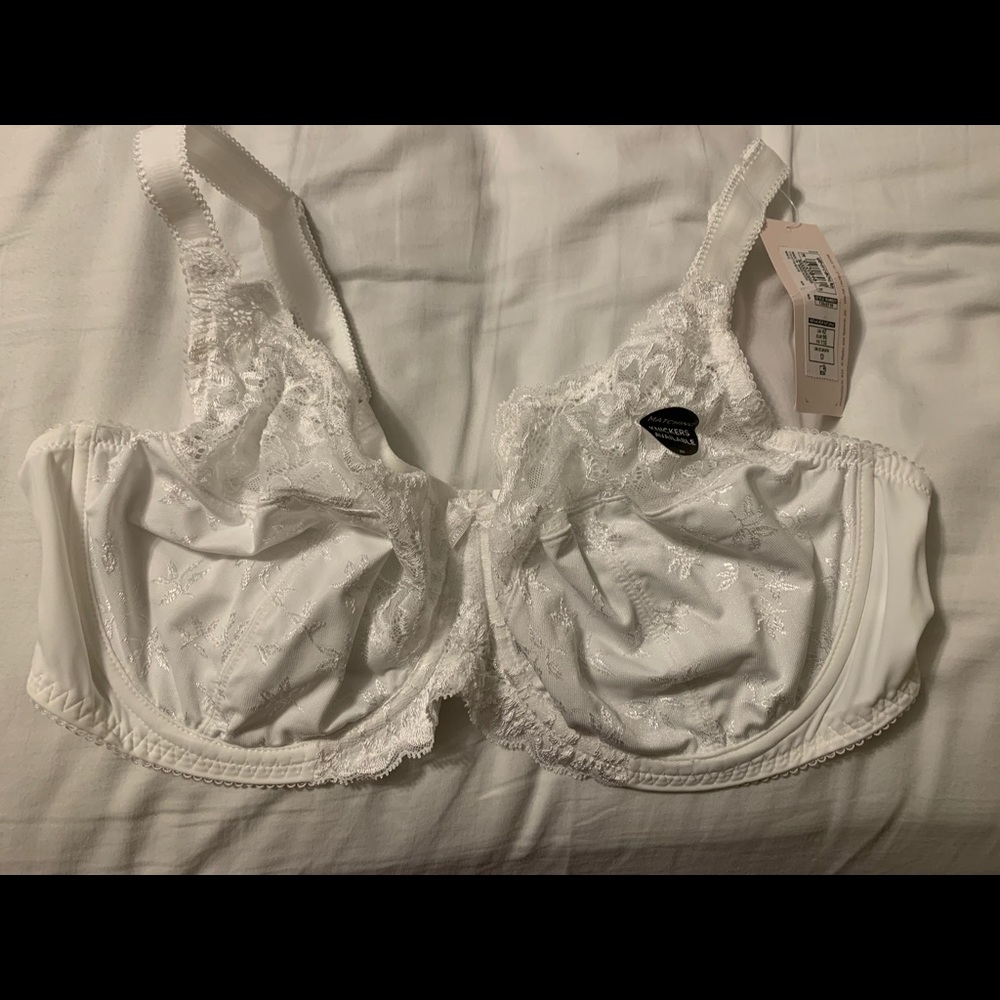 M&S (Marks & Spencers) Bra - White US/ UK size 42D
